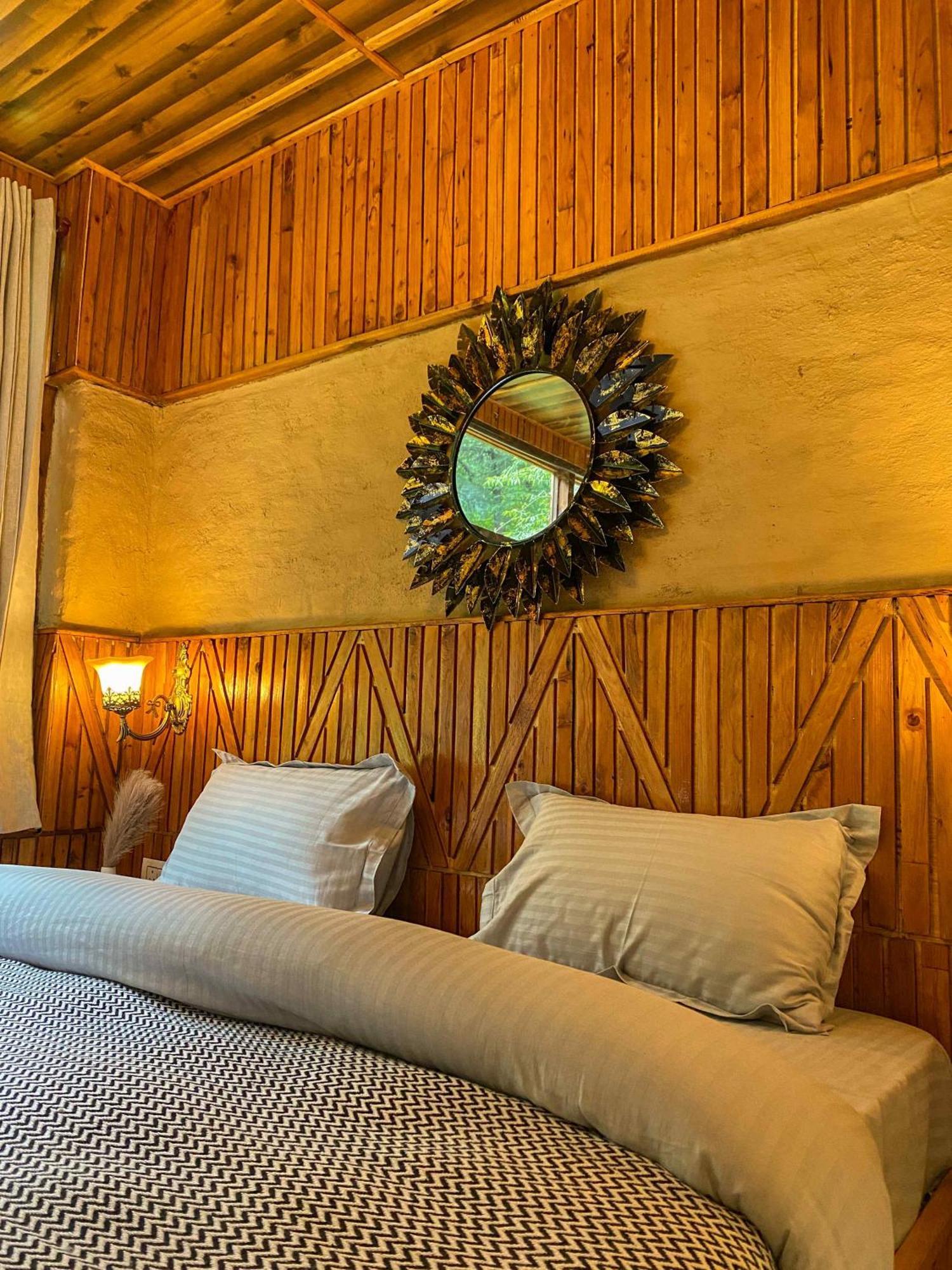 Whoopers Boutique Resort Jibhi Εξωτερικό φωτογραφία