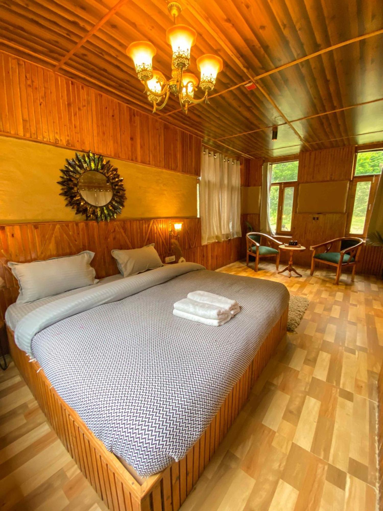 Whoopers Boutique Resort Jibhi Εξωτερικό φωτογραφία